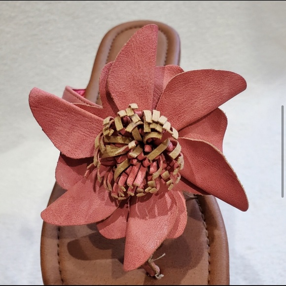 Capelli New York Pink Floral PU Leather Sandals, Size 7-7.5 - Picture 7 of 15